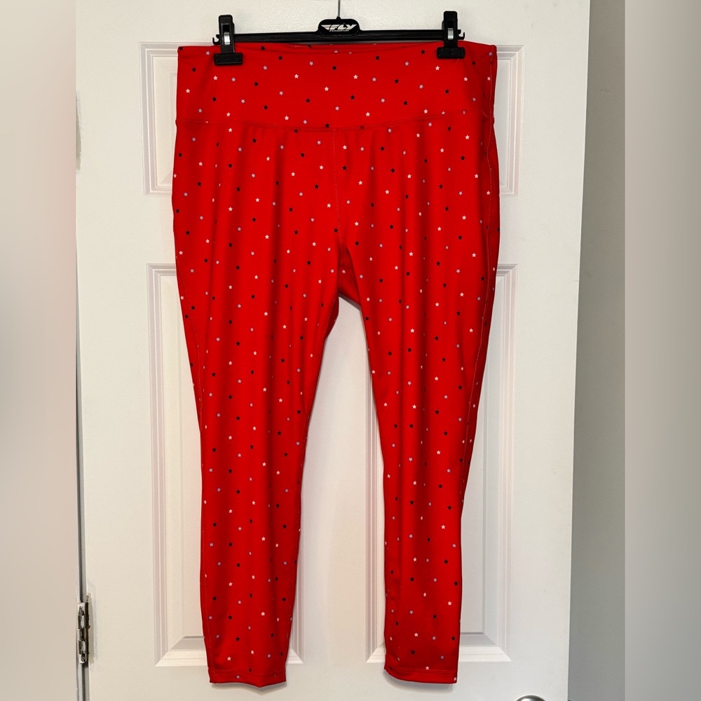 NWOT Crown & Ivy Printed Red White Blue Star Patriotic Leggings Plus Size 2X